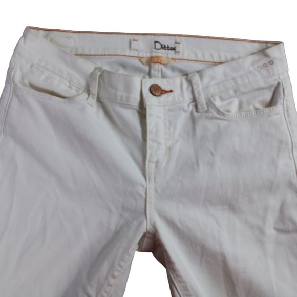 Dittos Straight White Jeans, Size 25  (29"x 29.5") - Picture 4 of 6